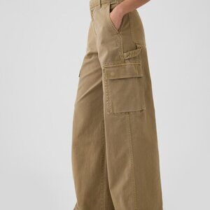 GAP Mid-Rise Baggy Cargo Pant (sz 18)-
